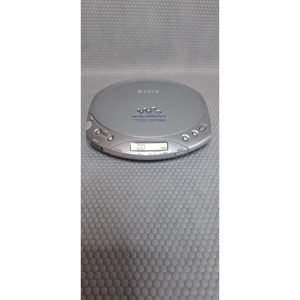 Vintage Sony Portable Walkman CD Player D-E220 ESP Max Silver